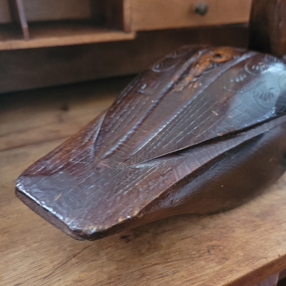 Rustic Cabin Wooden Duck Carved Bird Cabincore Shelf Decor Made in Canada - Picture 8 of 13